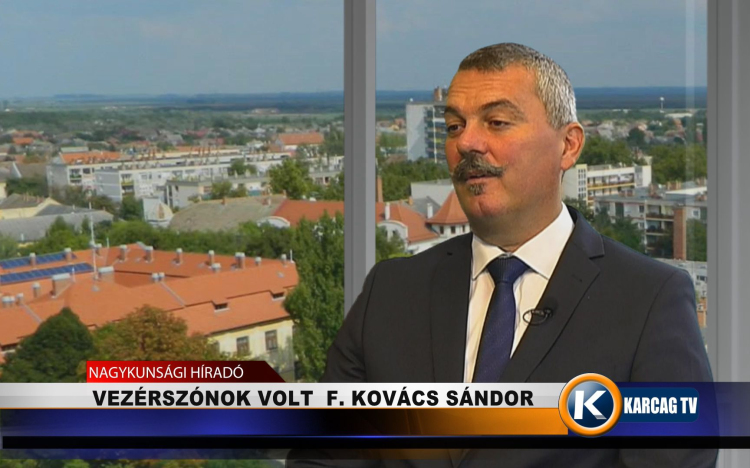 VEZÉRSZÓNOK VOLT AZ ORSZÁGGYŰLÉSBEN F. KOVÁCS SÁNDOR