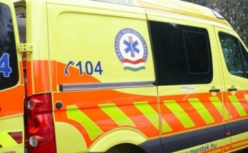 Nyolcan megsérültek egy kisbusz balesetében Albertirsán