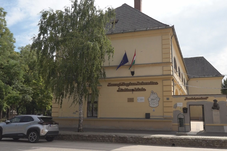LÉTREJÖTT A KARCAGI NAGYKUN REFORMÁTUS OKTATÁSI KÖZPONT