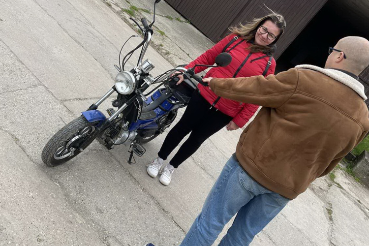 TUDTA, HOGY LOPOTT
