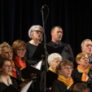 Az első adventi gyertya meggyújtása