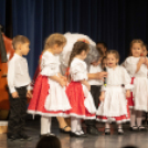 A második adventi gyertya meggyújtása