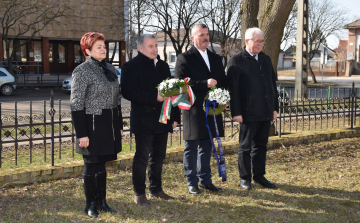 Mándoky Kongur Istvánra emlékeztek a Múzeumparkban