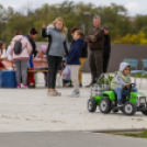 Traktoros ügyességi verseny