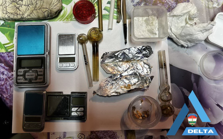 4 kunmadarasi kábítószer-kereskedő került letartóztatásba