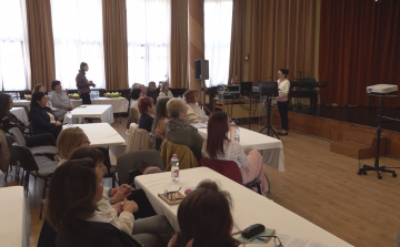 SZAKMAI KONFERENCIA A TEHETSÉGEKÉRT
