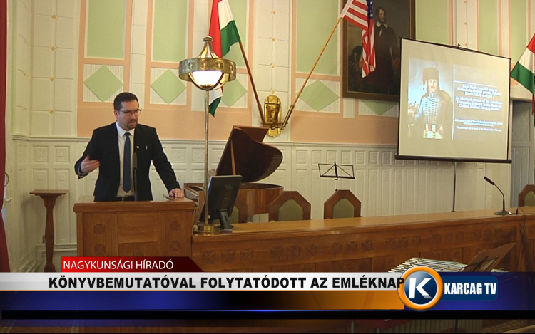 KÖNYVBEMUTATÓVAL FOLYTATÓDOTT AZ EMLÉKNAP