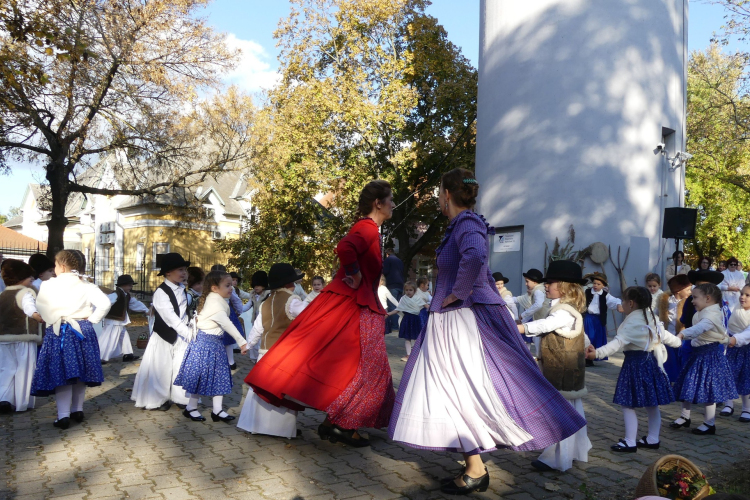 DÖMÖTÖR NAPI FORGATAG A TALENTUM ÓVODÁBAN