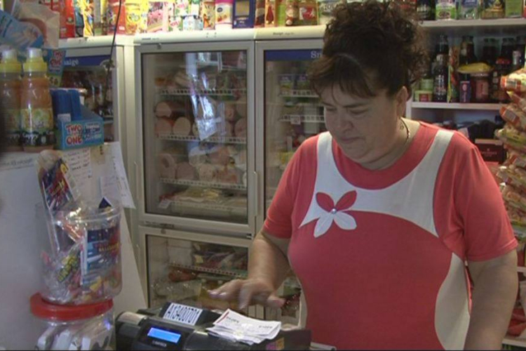 SOKAN SZERETNEK KISBOLTBAN VÁSÁROLNI