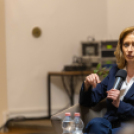 Ferencz Orsolya űrkutató, űrkutatásért felelős miniszteri biztos lakossági fóruma