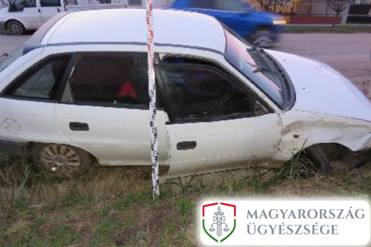 Balesetet is szenvedett az engedély nélkül elvitt és átengedett járművel