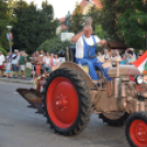 aratófelvonulás, a Szolnoki Szimfonikusok koncertje és tűzijáték