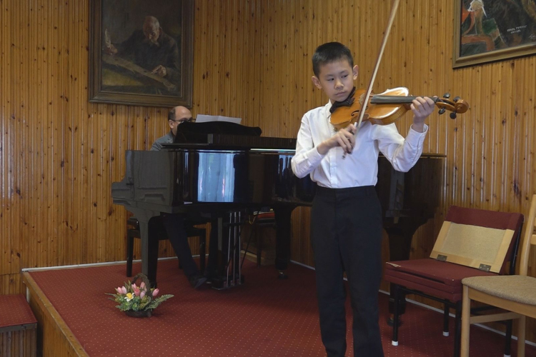 V. VÁRMEGYEI VONÓS VERSENY