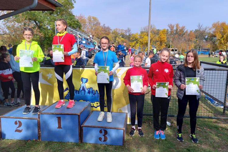 Az országos döntőig futottak a mezei futó Győrffysek