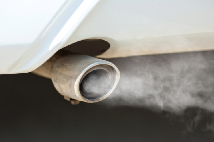 Nagy-Britanniában betiltják a benzines és dízel autókat - igaz nem holnap