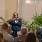 Ferencz Orsolya űrkutató, űrkutatásért felelős miniszteri biztos lakossági fóruma