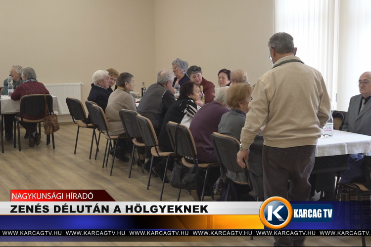 ZENÉS DÉLUTÁN A HÖLGYEKNEK