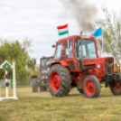 Traktoros ügyességi verseny