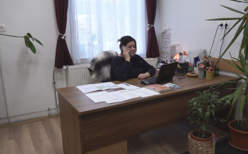 ISKOLANYITOGATÓ FOGLALKOZÁSOK A KOVÁTS SULIBAN