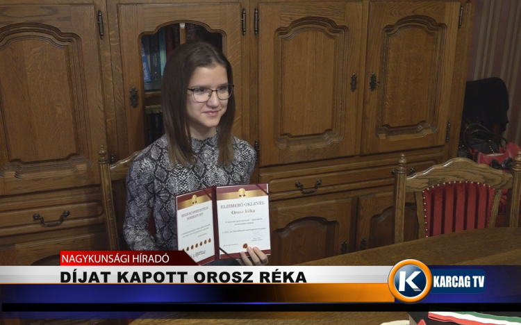 DÍJAT KAPOTT OROSZ RÉKA