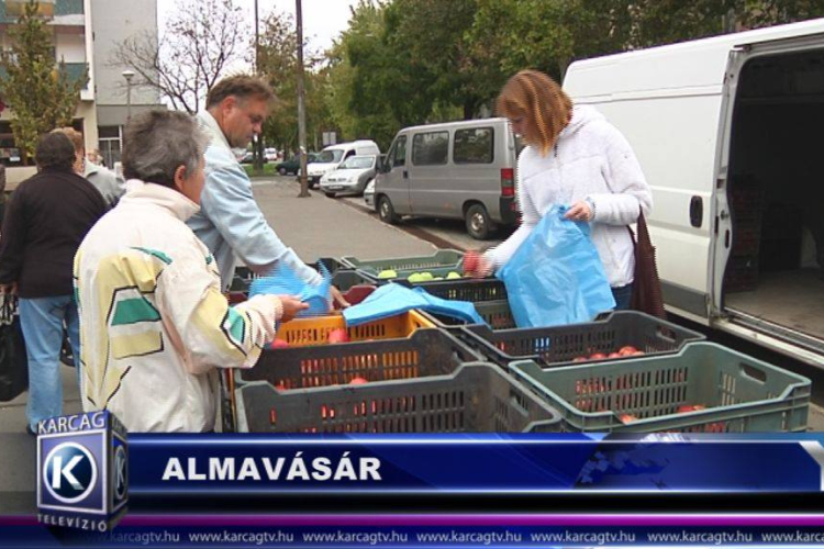 ALMAVÁSÁR