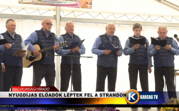 NYUGDÍJAS ELŐADÓK LÉPTEK FEL A STRANDON