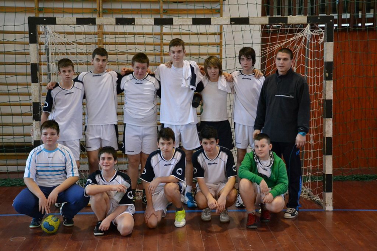 Kézilabda U14 fiúk • diákolimpia selejtező