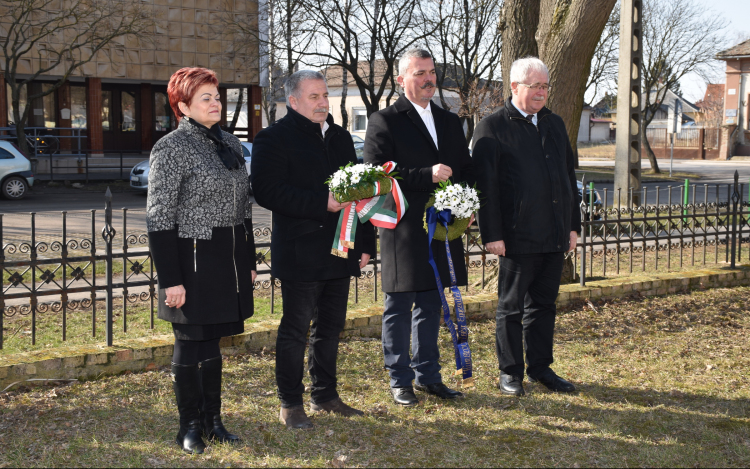 Mándoky Kongur Istvánra emlékeztek a Múzeumparkban