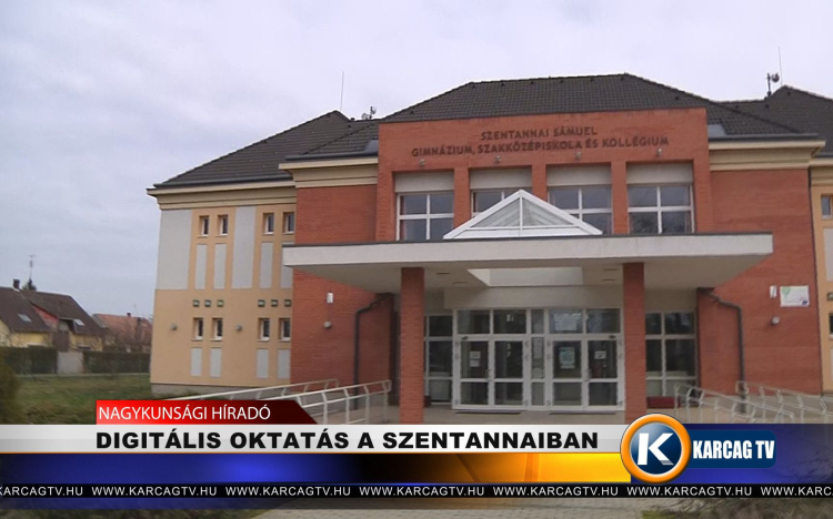 DIGITÁLIS OKTATÁS A SZENTANNAIBAN