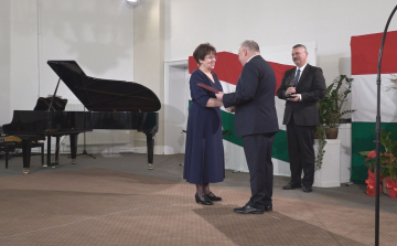 RANGOS ELISMERÉSBEN RÉSZESÜLT SZÉKELYNÉ SZABADOS ANNAMÁRIA