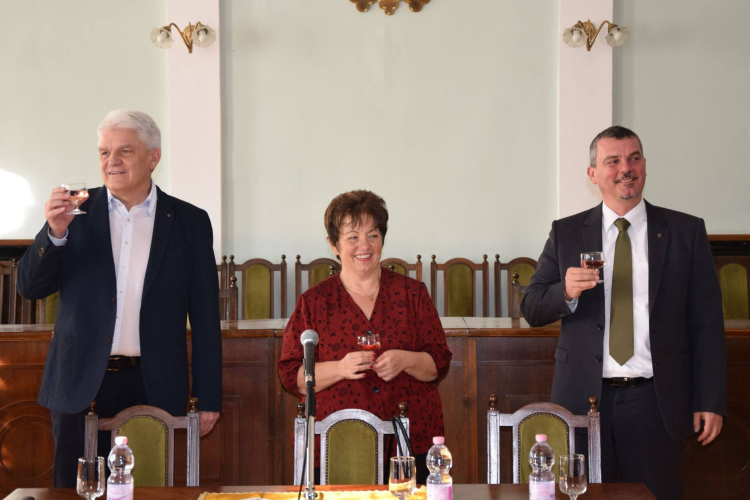 A sajtó munkatársait köszöntötték