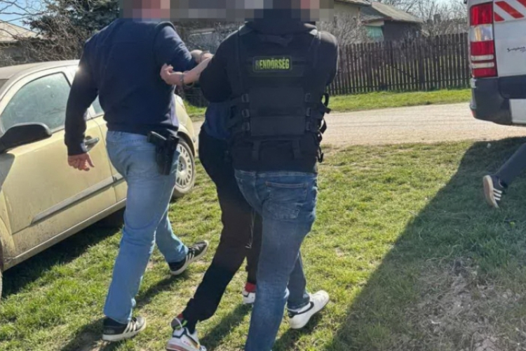 Pontot tettek a végére 