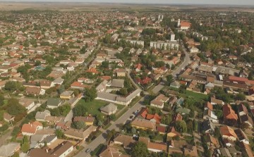 ÁLTALÁNOS KÖZMEGHALLGATÁS