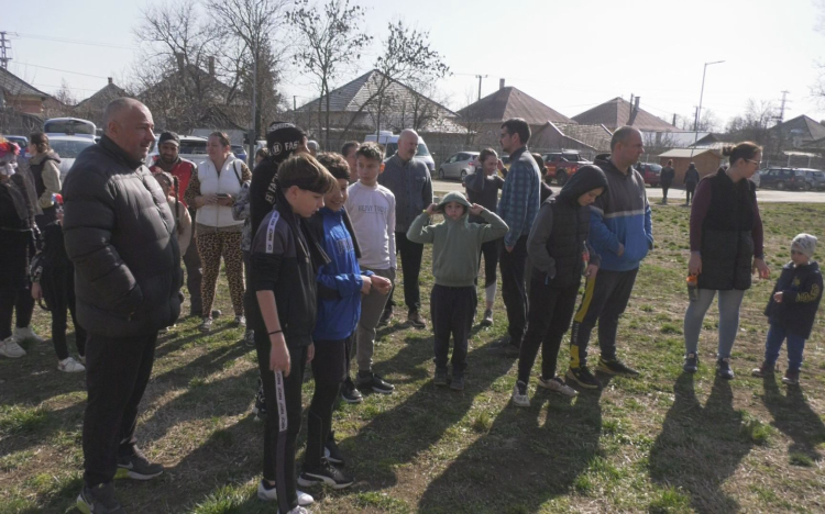 TÁJFUTÓ VERSENY AZ ERZSÉBET-LIGETBEN