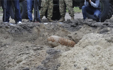 Sikerült hatástalanítani a fővárosban talált bombát