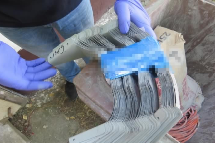 EGY FELÚJÍTÁS ALATT LÉVŐ LAKÓHÁZBÓL VITTEK EL SZERSZÁMOKAT TÚRKEVÉN 