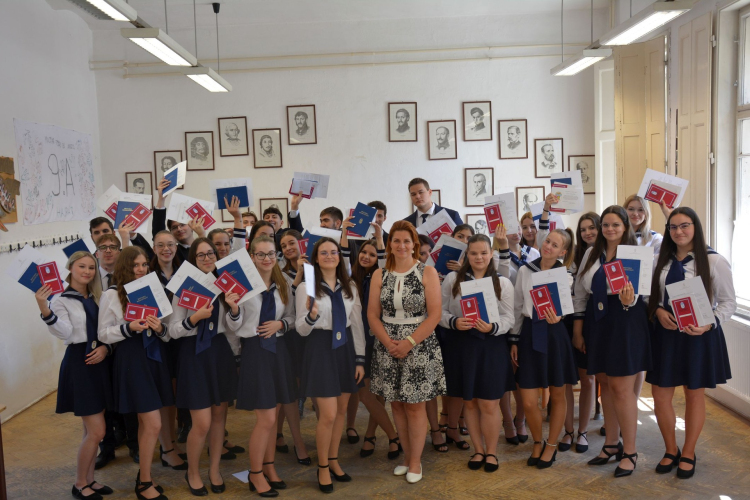 MÁJUS-JÚNIUSI ÉRETTSÉGI VIZSGAIDŐSZAK