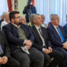Mandátum átadás