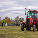 Traktoros ügyességi verseny