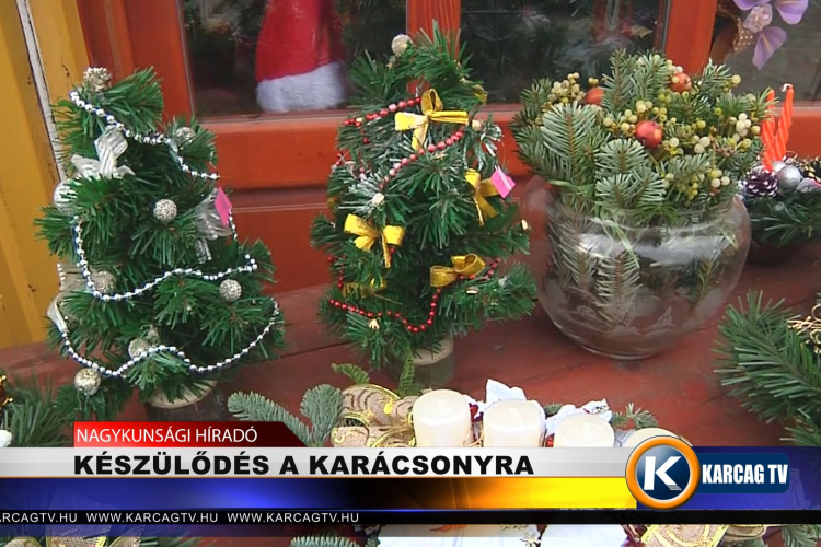 KÉSZÜLŐDÉS A KARÁCSONYRA