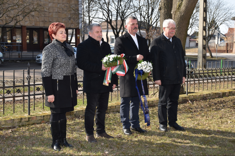 Mándoky Kongur Istvánra emlékeztek a Múzeumparkban