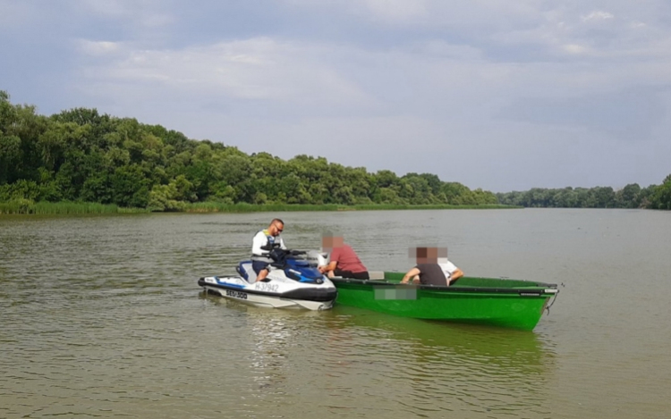 FOKOZOTT ELLENŐRZÉS A TISZA-TÓ TÉRSÉGÉBEN 