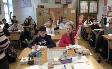 EREDMÉNYES FÉLÉVET ZÁRT A REFI ÁLTALÁNOS