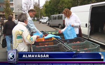 ALMAVÁSÁR