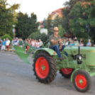 aratófelvonulás, a Szolnoki Szimfonikusok koncertje és tűzijáték