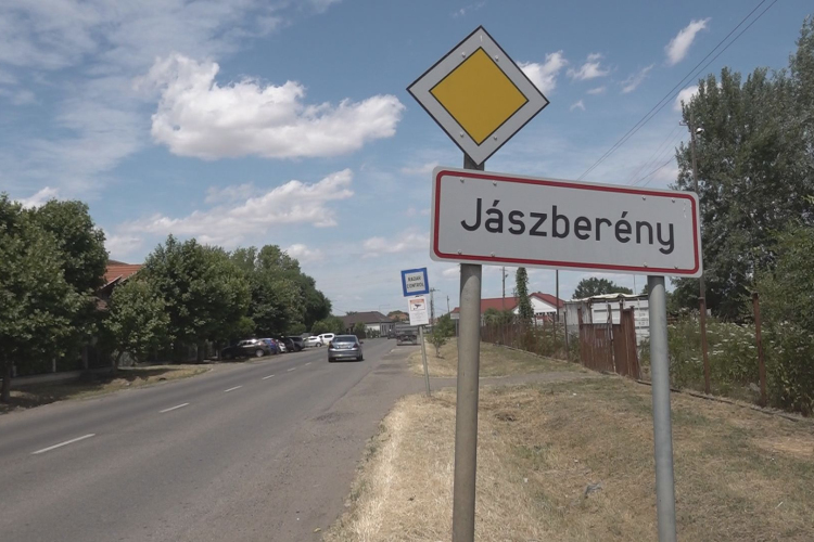 LELŐTTE A PORTÁJÁRA TÉVEDT KUTYÁT