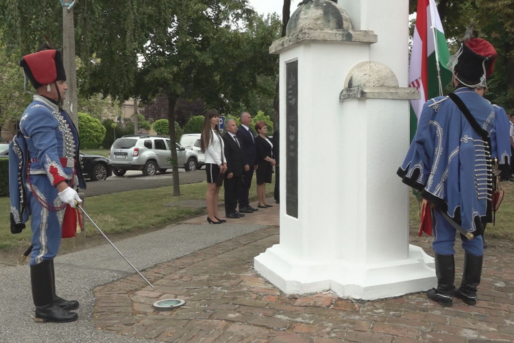 NEMZETI ÖSSZETARTOZÁS NAPJA KARCAGON