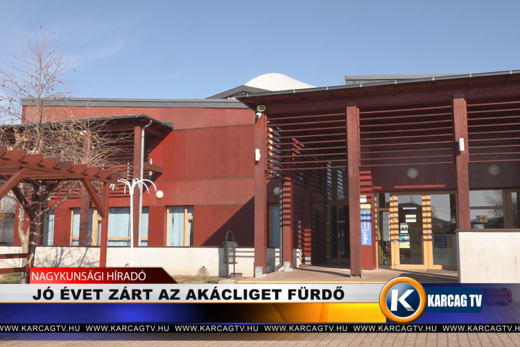 JÓ ÉVET ZÁRT AZ AKÁCLIGET FÜRDŐ