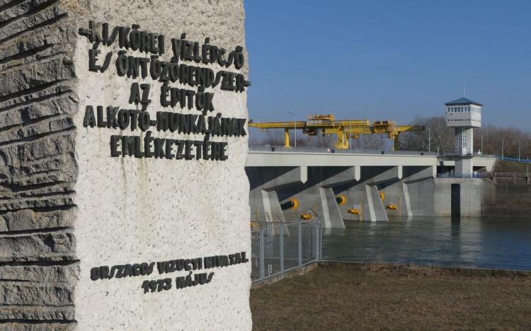 52 ÉVES A KISKÖREI VÍZLÉPCSŐ