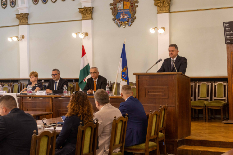 Jász-Nagykun-Szolnok Vármegyei Közgyűlés elnökválasztás